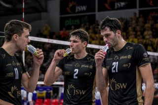 Żel energetyczny z kofeiną o smaku malinowym skuteczny smaczny dobry High5 Energy Gel Caffeine Raspberry 40g